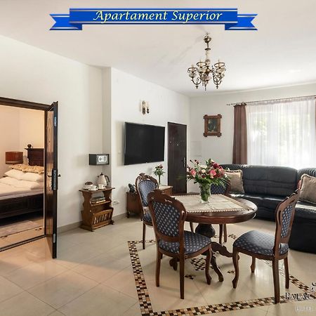 Palac Tarnowskich Hotel & Restauracja & Spa Ostrowiec Świętokrzyski エクステリア 写真